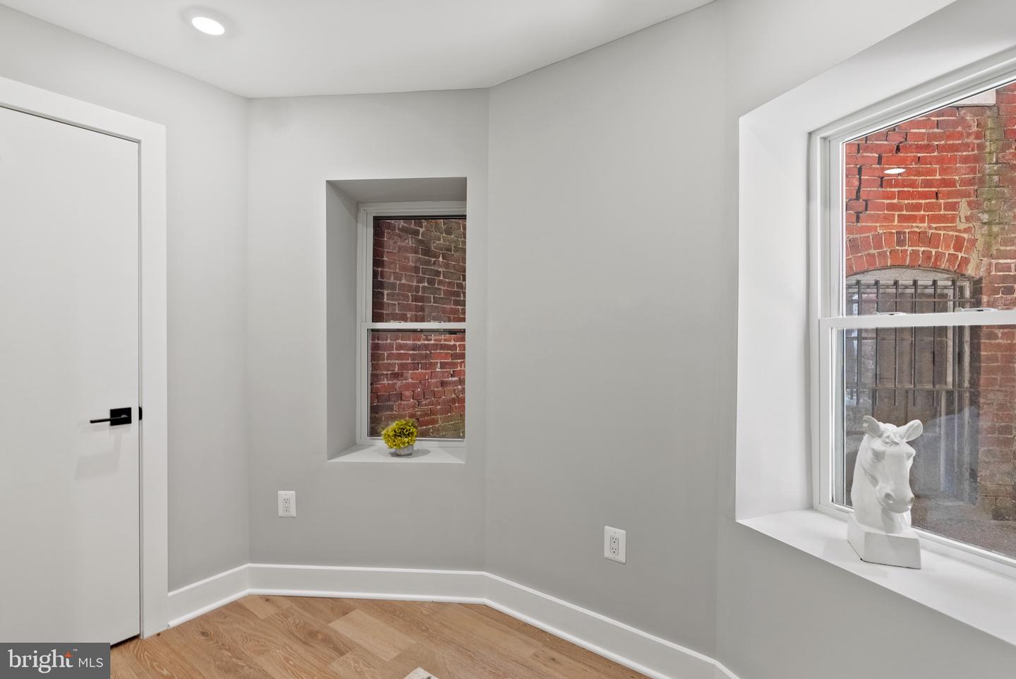 26 TODD PL NE #1, WASHINGTON, District Of Columbia 20002, 4 Bedrooms Bedrooms, ,2 BathroomsBathrooms,Residential,For sale,26 TODD PL NE #1,DCDC2198268 MLS # DCDC2198268
