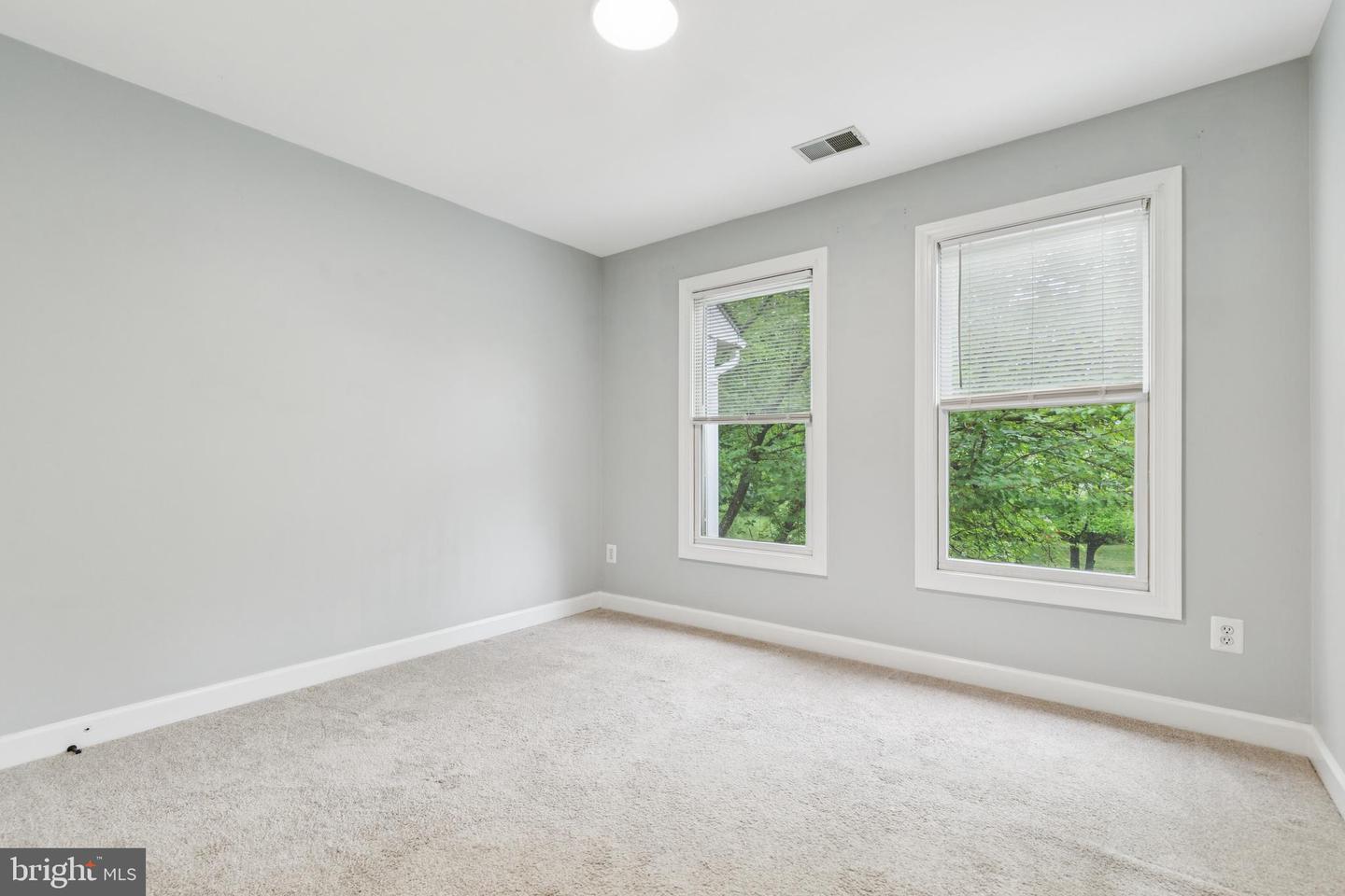 7702 OUSLEY PL, ALEXANDRIA, Virginia 22315, 3 Bedrooms Bedrooms, ,3 BathroomsBathrooms,Residential,For sale,7702 OUSLEY PL,VAFX2240002 MLS # VAFX2240002