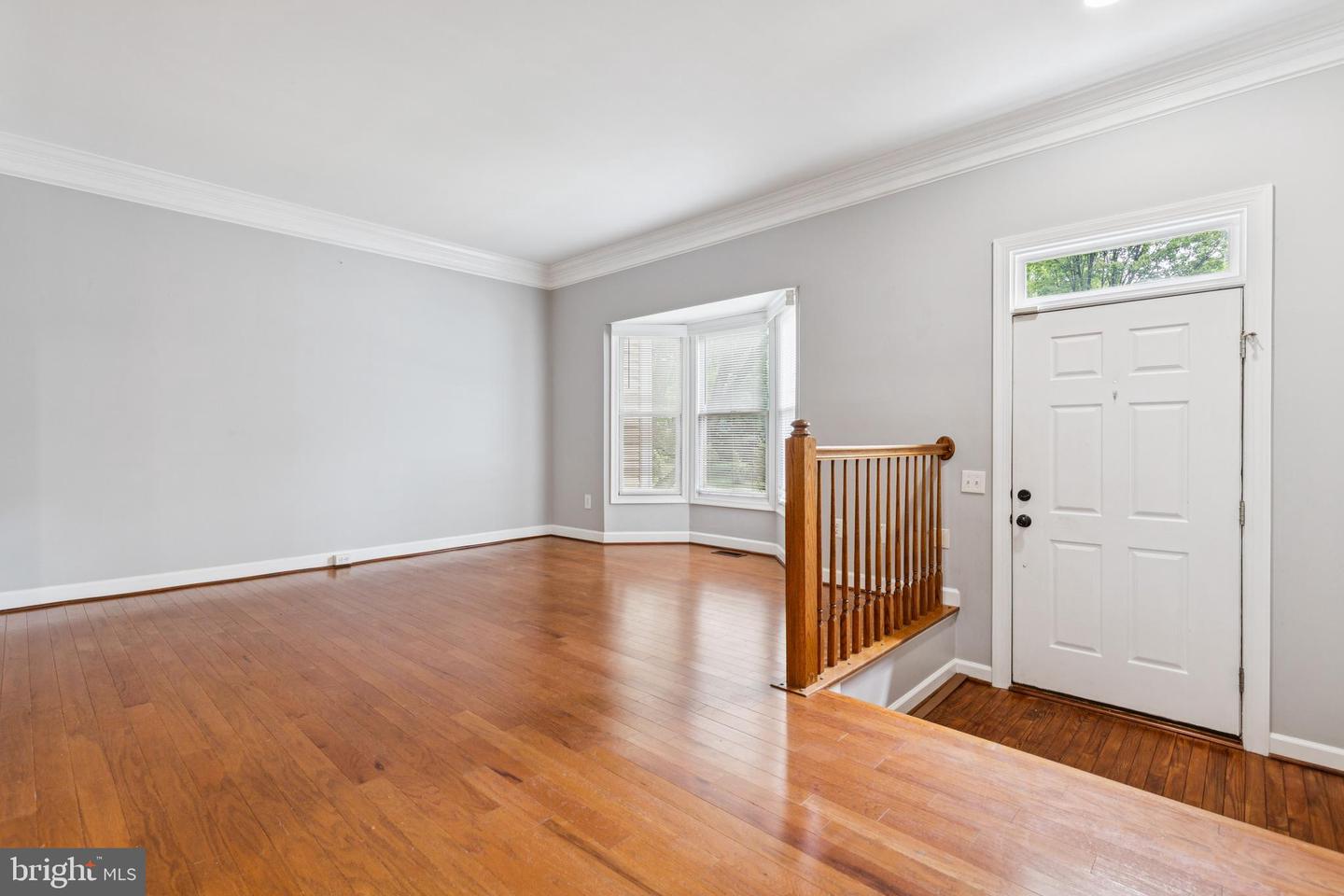 7702 OUSLEY PL, ALEXANDRIA, Virginia 22315, 3 Bedrooms Bedrooms, ,3 BathroomsBathrooms,Residential,For sale,7702 OUSLEY PL,VAFX2240002 MLS # VAFX2240002