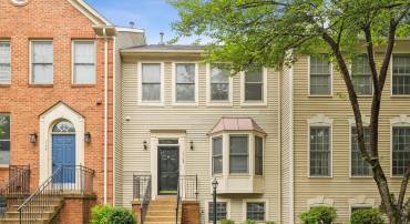 7702 OUSLEY PL, ALEXANDRIA, Virginia 22315, 3 Bedrooms Bedrooms, ,3 BathroomsBathrooms,Residential,For sale,7702 OUSLEY PL,VAFX2240002 MLS # VAFX2240002