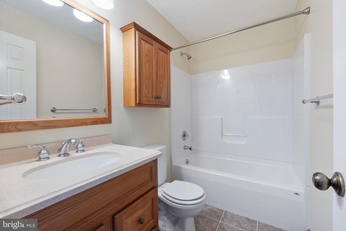 190 CHRISMORE RD, WHITE POST, Virginia 22663, 3 Bedrooms Bedrooms, ,2 BathroomsBathrooms,Residential,For sale,190 CHRISMORE RD,VACL2003724 MLS # VACL2003724