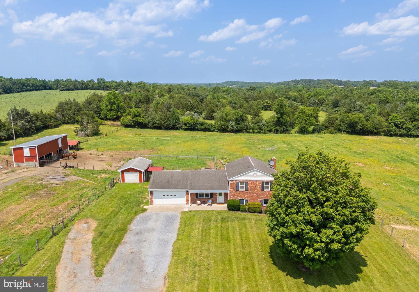 190 CHRISMORE RD, WHITE POST, Virginia 22663, 3 Bedrooms Bedrooms, ,2 BathroomsBathrooms,Residential,For sale,190 CHRISMORE RD,VACL2003724 MLS # VACL2003724