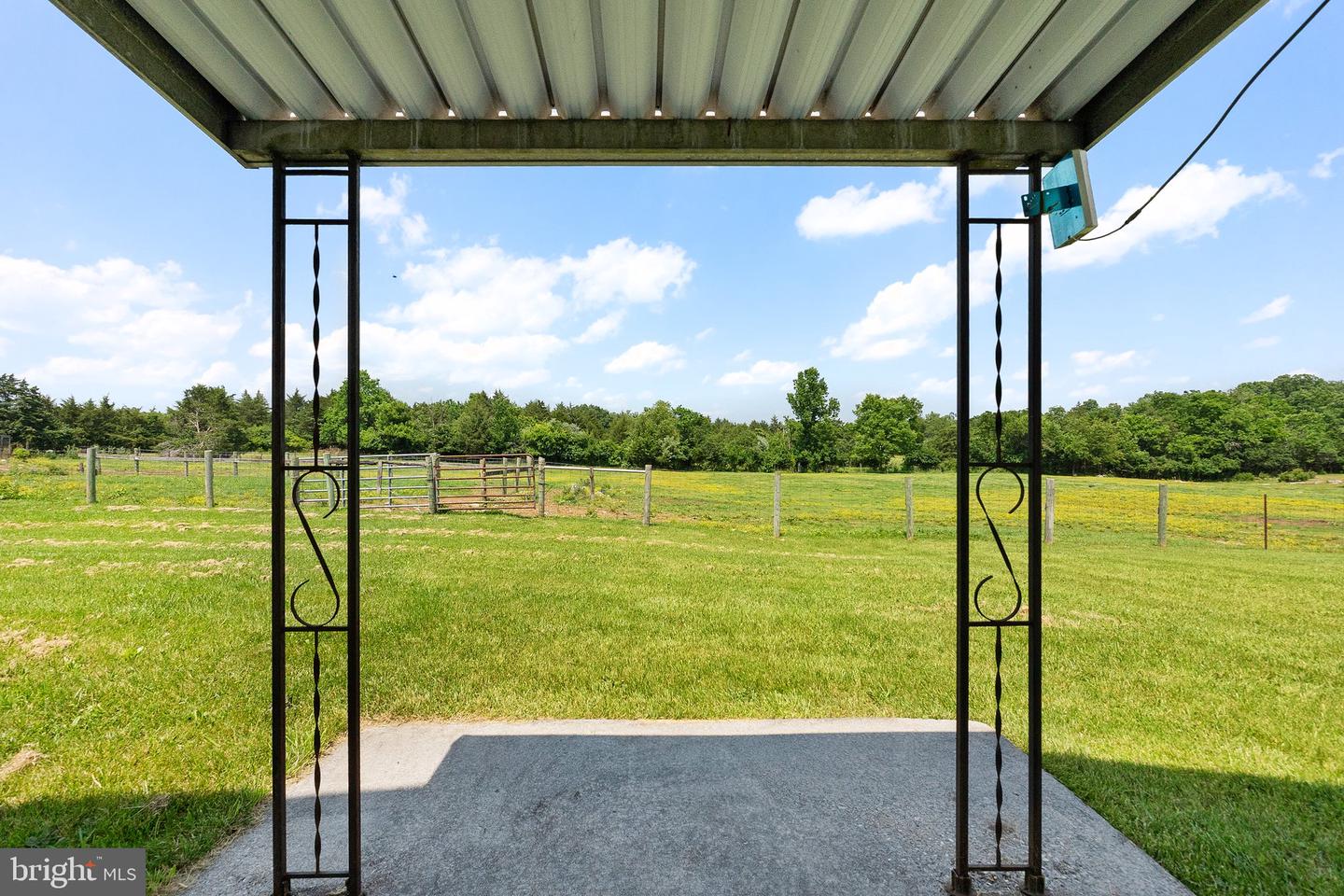 190 CHRISMORE RD, WHITE POST, Virginia 22663, 3 Bedrooms Bedrooms, ,2 BathroomsBathrooms,Residential,For sale,190 CHRISMORE RD,VACL2003724 MLS # VACL2003724