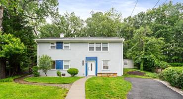 6415 WILCOX CT, ALEXANDRIA, Virginia 22310, 4 Bedrooms Bedrooms, ,3 BathroomsBathrooms,Residential,For sale,6415 WILCOX CT,VAFX2240510 MLS # VAFX2240510