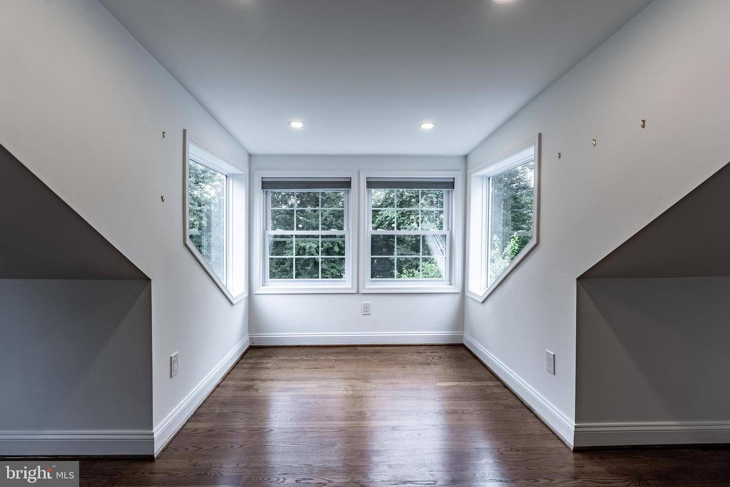 5632 GLENWOOD DR, ALEXANDRIA, Virginia 22310, 3 Bedrooms Bedrooms, ,2 BathroomsBathrooms,Residential,For sale,5632 GLENWOOD DR,VAFX2243888 MLS # VAFX2243888