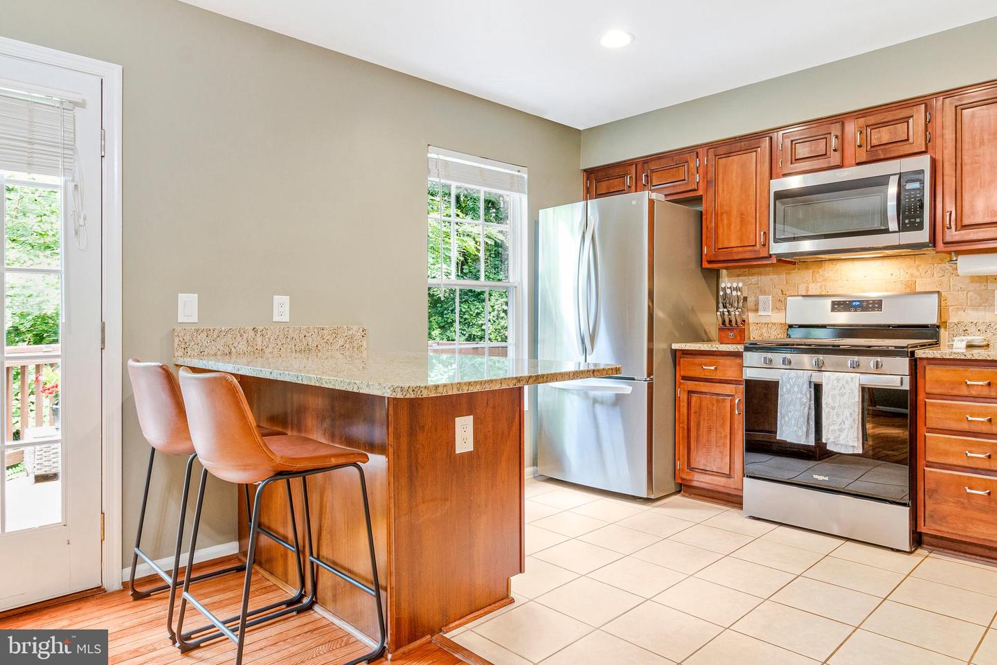 6558 KELSEY POINT CIR, ALEXANDRIA, Virginia 22315, 3 Bedrooms Bedrooms, ,3 BathroomsBathrooms,Residential,For sale,6558 KELSEY POINT CIR,VAFX2244042 MLS # VAFX2244042