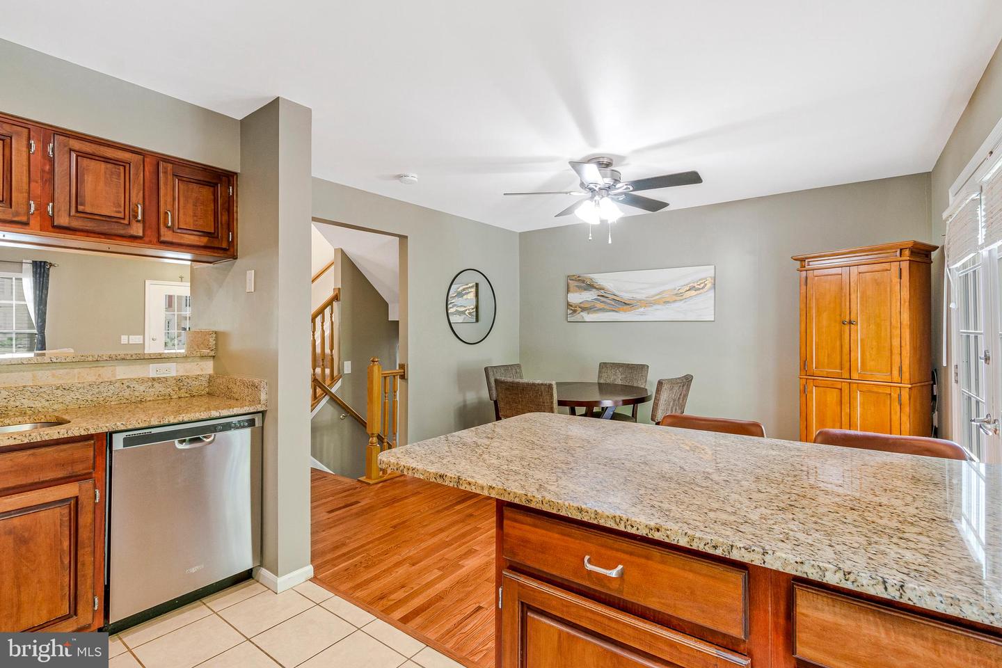 6558 KELSEY POINT CIR, ALEXANDRIA, Virginia 22315, 3 Bedrooms Bedrooms, ,3 BathroomsBathrooms,Residential,For sale,6558 KELSEY POINT CIR,VAFX2244042 MLS # VAFX2244042