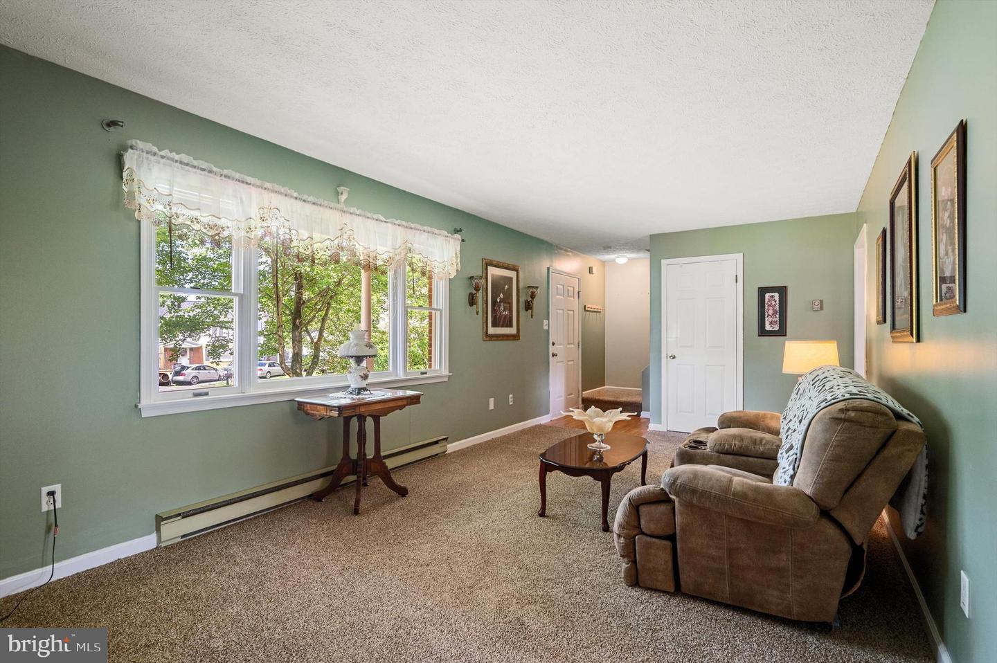 108 OAKMONT CIR, WINCHESTER, Virginia 22602, 3 Bedrooms Bedrooms, ,1 BathroomBathrooms,Residential,For sale,108 OAKMONT CIR,VAFV2034600 MLS # VAFV2034600