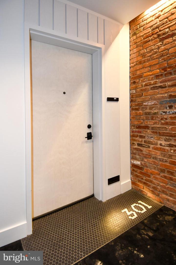 57 N ST NW #301, WASHINGTON, District Of Columbia 20001, 1 Bedroom Bedrooms, ,1 BathroomBathrooms,Residential,For sale,57 N ST NW #301,DCDC2203810 MLS # DCDC2203810