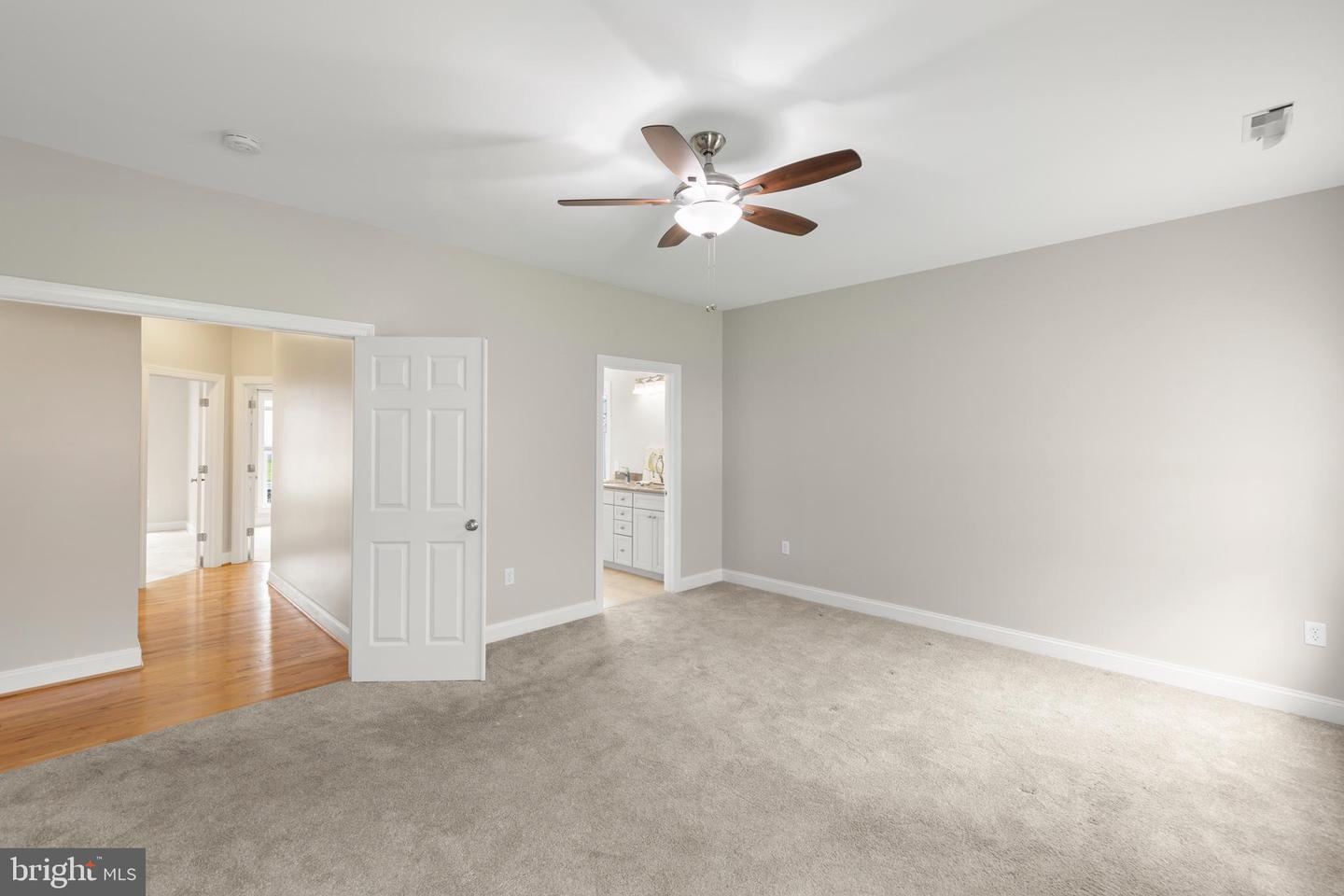 102 ABRAMS POINTE BLVD, WINCHESTER, Virginia 22602, 3 Bedrooms Bedrooms, ,2 BathroomsBathrooms,Residential,For sale,102 ABRAMS POINTE BLVD,VAFV2034620 MLS # VAFV2034620