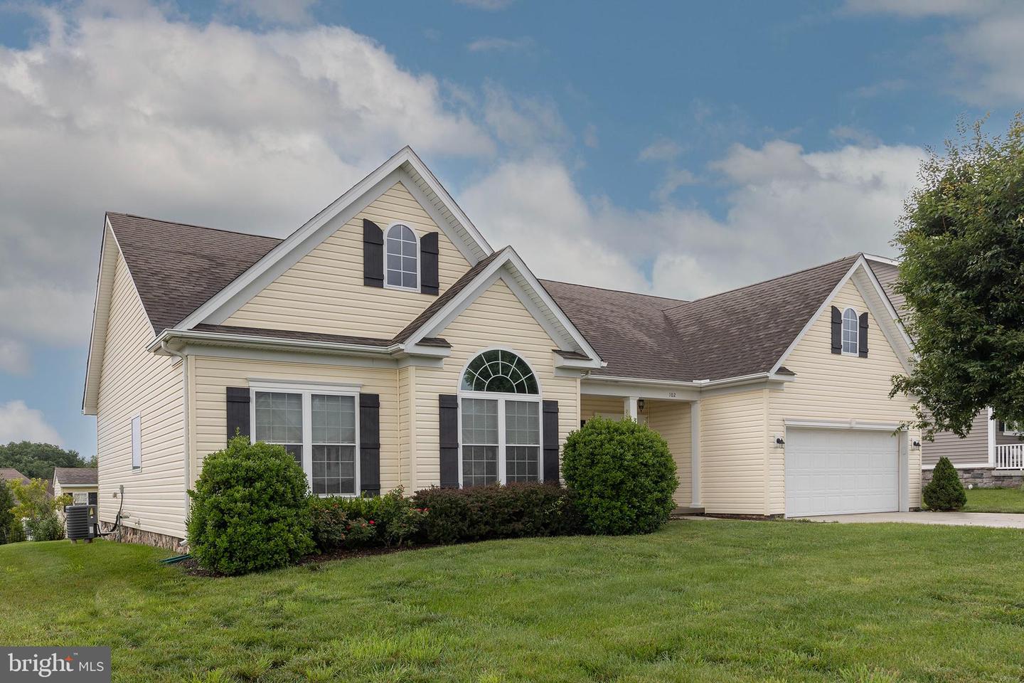 102 ABRAMS POINTE BLVD, WINCHESTER, Virginia 22602, 3 Bedrooms Bedrooms, ,2 BathroomsBathrooms,Residential,For sale,102 ABRAMS POINTE BLVD,VAFV2034620 MLS # VAFV2034620