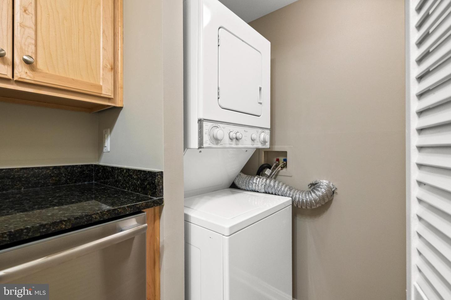 1001 RANDOLPH ST N #221, ARLINGTON, Virginia 22201, 1 Bedroom Bedrooms, ,1 BathroomBathrooms,Residential,For sale,1001 RANDOLPH ST N #221,VAAR2058658 MLS # VAAR2058658