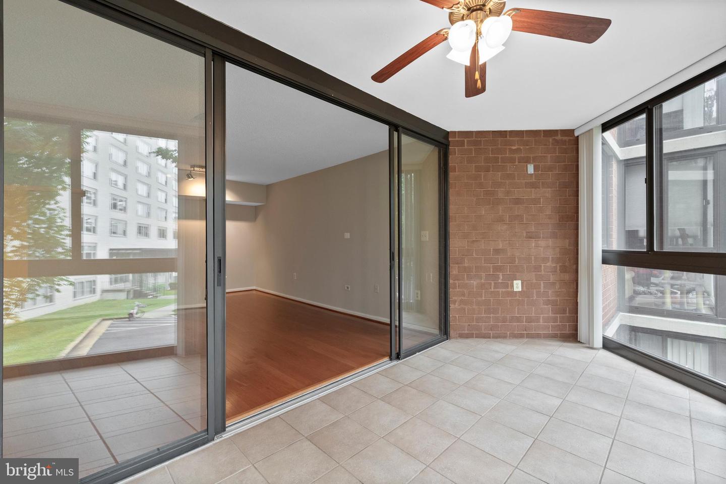 1001 RANDOLPH ST N #221, ARLINGTON, Virginia 22201, 1 Bedroom Bedrooms, ,1 BathroomBathrooms,Residential,For sale,1001 RANDOLPH ST N #221,VAAR2058658 MLS # VAAR2058658