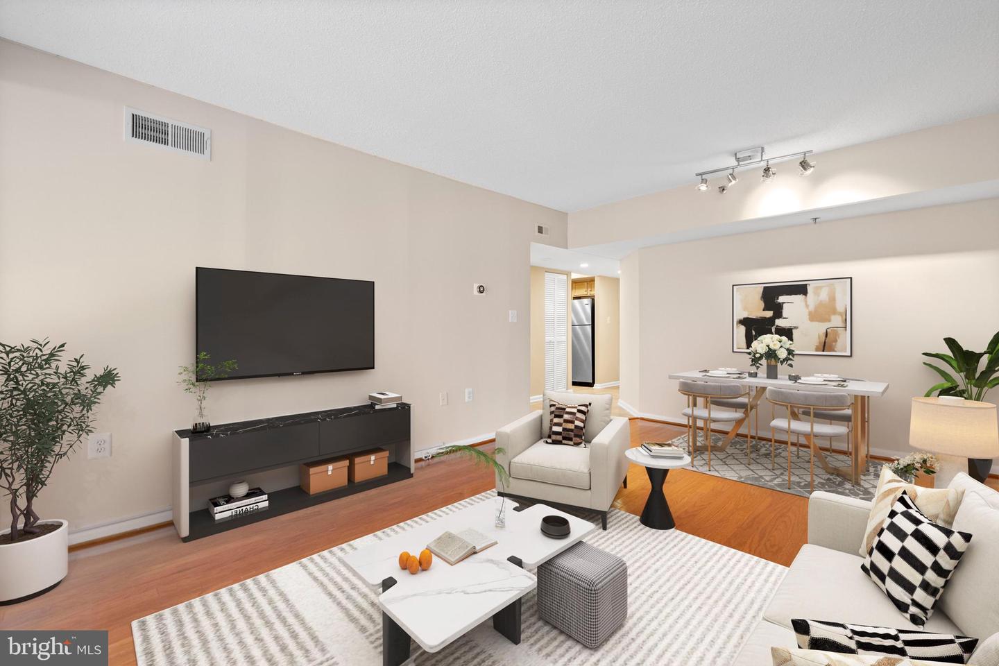 1001 RANDOLPH ST N #221, ARLINGTON, Virginia 22201, 1 Bedroom Bedrooms, ,1 BathroomBathrooms,Residential,For sale,1001 RANDOLPH ST N #221,VAAR2058658 MLS # VAAR2058658