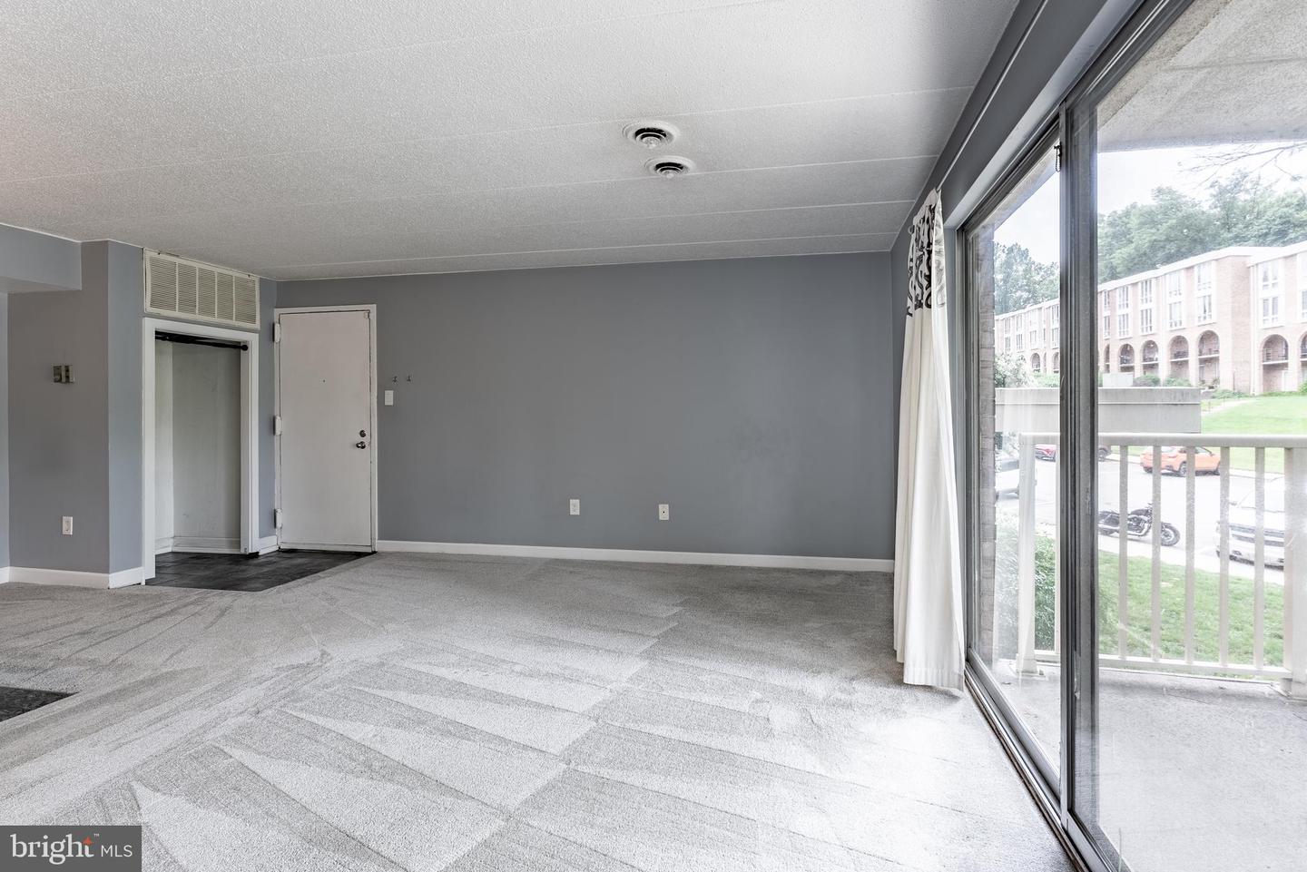 2624 WAGON DR #307, ALEXANDRIA, Virginia 22303, 1 Bedroom Bedrooms, ,1 BathroomBathrooms,Residential,For sale,2624 WAGON DR #307,VAFX2245184 MLS # VAFX2245184