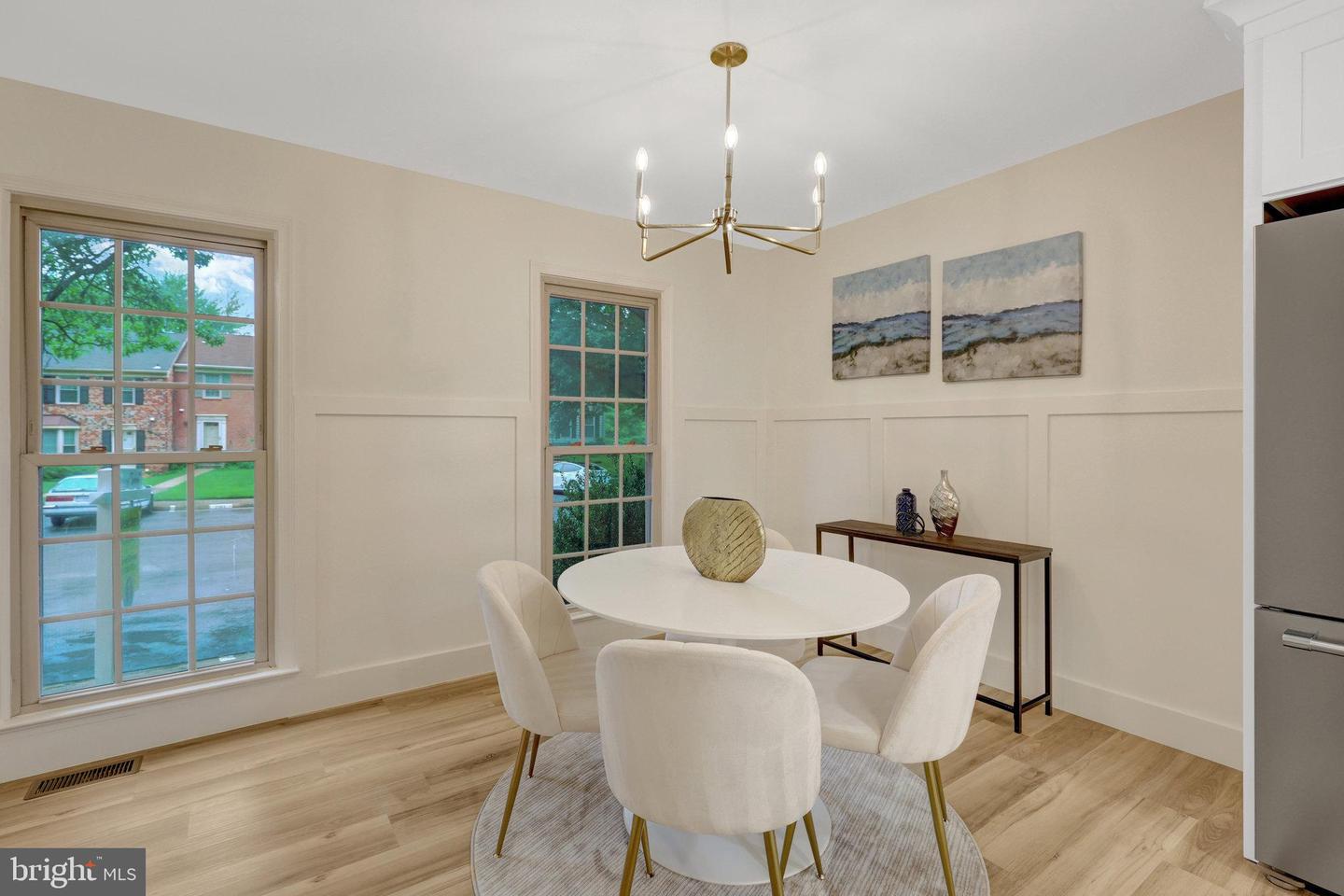 2931 VILLAGE SPRING LN, VIENNA, Virginia 22181, 3 Bedrooms Bedrooms, ,3 BathroomsBathrooms,Residential,For sale,2931 VILLAGE SPRING LN,VAFX2245264 MLS # VAFX2245264
