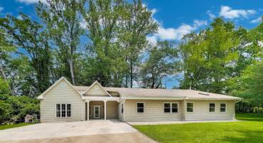 3603 JOHN CT, ANNANDALE, Virginia 22003, 5 Bedrooms Bedrooms, ,3 BathroomsBathrooms,Residential,For sale,3603 JOHN CT,VAFX2245358 MLS # VAFX2245358