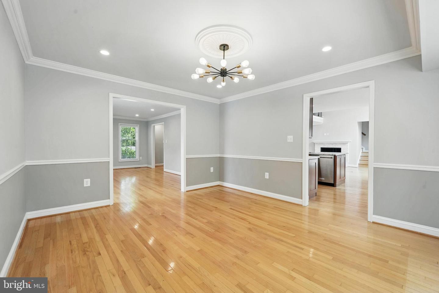 9913 ROSEWOOD HILL CIR, VIENNA, Virginia 22182, 5 Bedrooms Bedrooms, ,4 BathroomsBathrooms,Residential,For sale,9913 ROSEWOOD HILL CIR,VAFX2245376 MLS # VAFX2245376