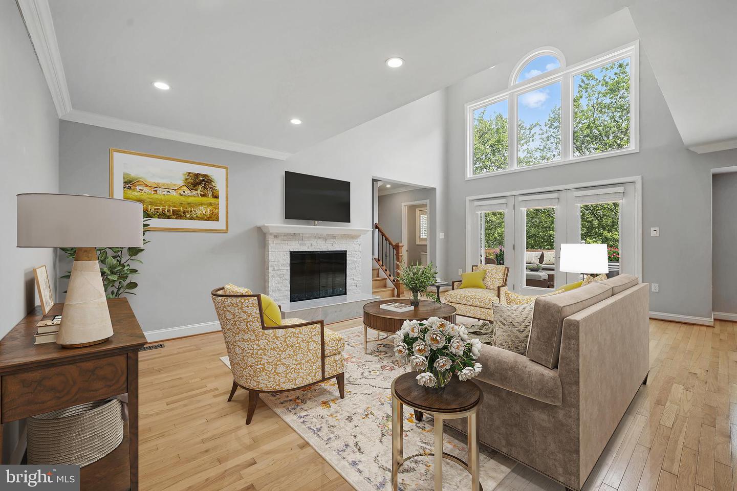 9913 ROSEWOOD HILL CIR, VIENNA, Virginia 22182, 5 Bedrooms Bedrooms, ,4 BathroomsBathrooms,Residential,For sale,9913 ROSEWOOD HILL CIR,VAFX2245376 MLS # VAFX2245376