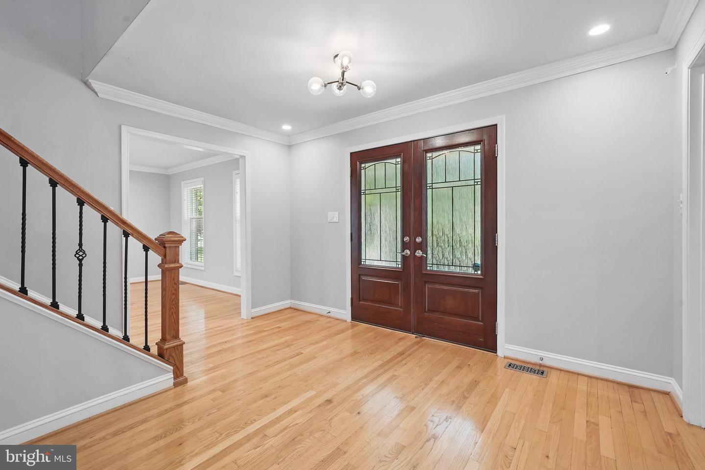 9913 ROSEWOOD HILL CIR, VIENNA, Virginia 22182, 5 Bedrooms Bedrooms, ,4 BathroomsBathrooms,Residential,For sale,9913 ROSEWOOD HILL CIR,VAFX2245376 MLS # VAFX2245376