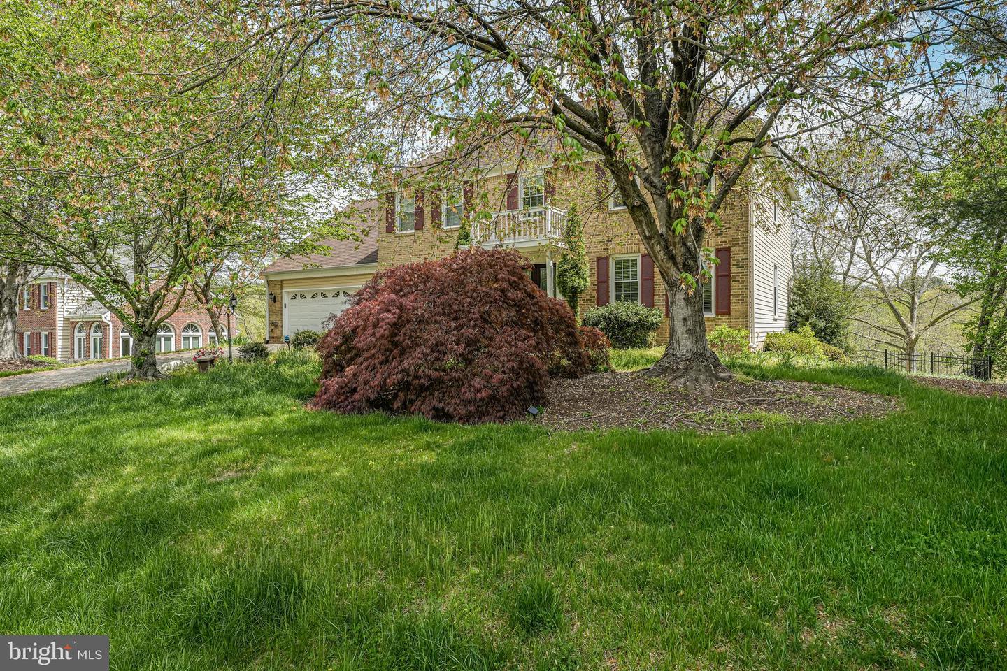 9913 ROSEWOOD HILL CIR, VIENNA, Virginia 22182, 5 Bedrooms Bedrooms, ,4 BathroomsBathrooms,Residential,For sale,9913 ROSEWOOD HILL CIR,VAFX2245376 MLS # VAFX2245376