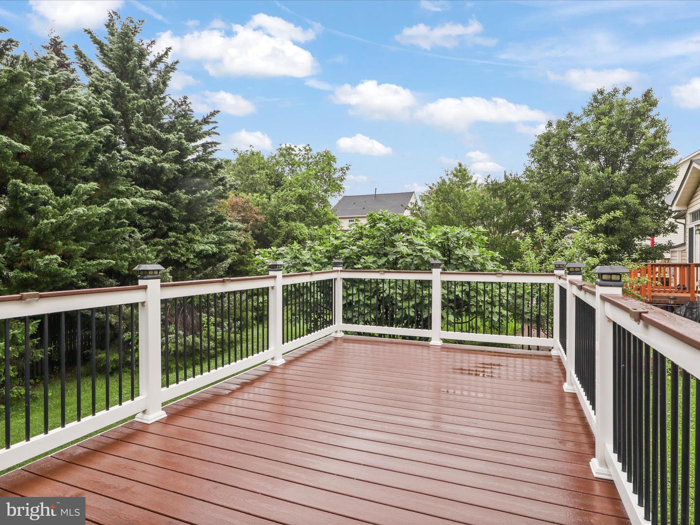 3903 BEEKER MILL PL, CHANTILLY, Virginia 20151, 4 Bedrooms Bedrooms, ,3 BathroomsBathrooms,Residential,For sale,3903 BEEKER MILL PL,VAFX2245598 MLS # VAFX2245598