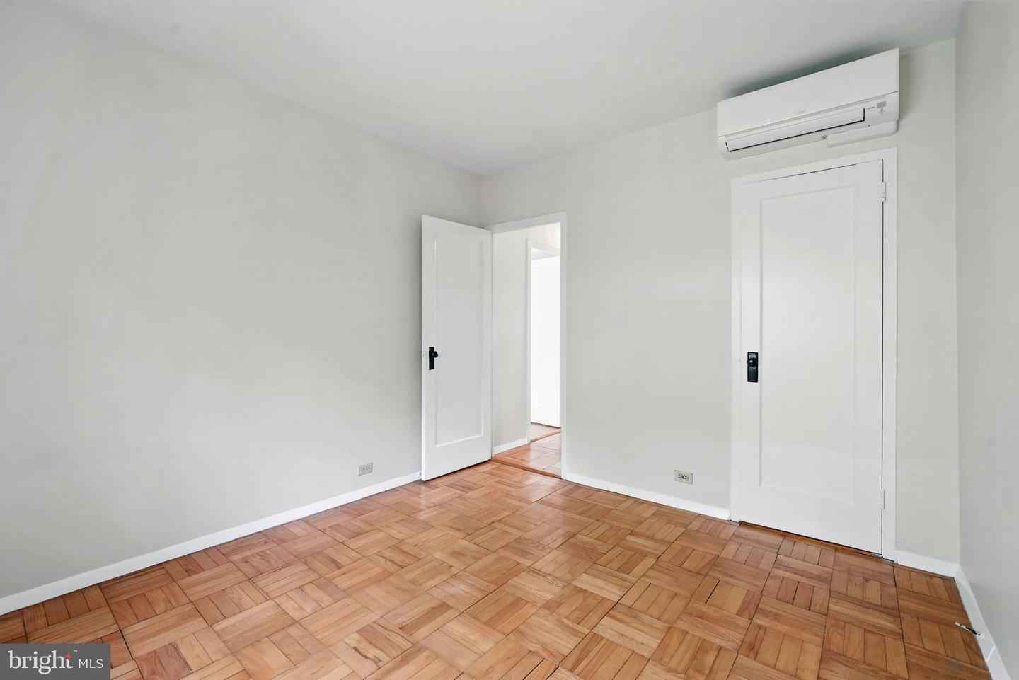 1635 FITZGERALD LN #907-16, ALEXANDRIA, Virginia 22302, 2 Bedrooms Bedrooms, ,1 BathroomBathrooms,Residential,For sale,1635 FITZGERALD LN #907-16,VAAX2046184 MLS # VAAX2046184
