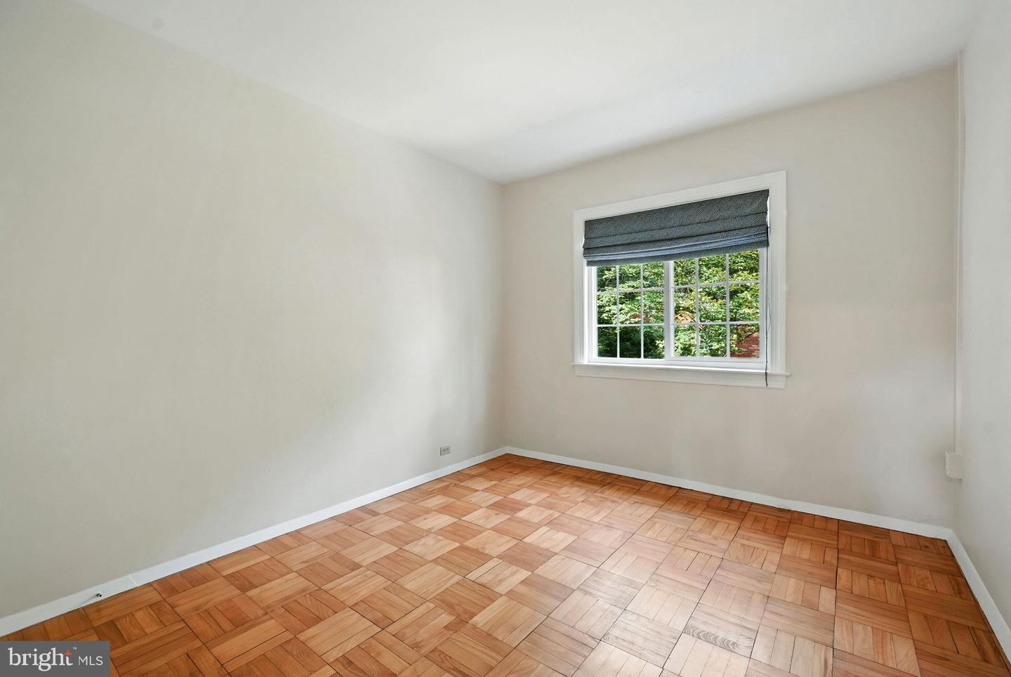 1635 FITZGERALD LN #907-16, ALEXANDRIA, Virginia 22302, 2 Bedrooms Bedrooms, ,1 BathroomBathrooms,Residential,For sale,1635 FITZGERALD LN #907-16,VAAX2046184 MLS # VAAX2046184