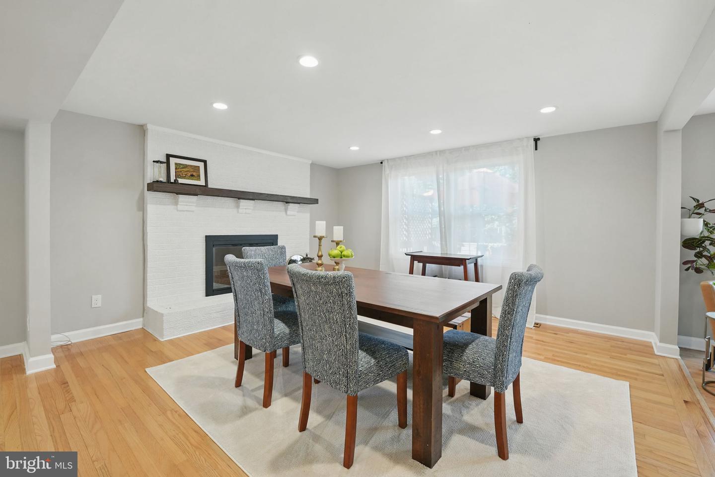 13716 CABELLS MILL DR, CENTREVILLE, Virginia 20120, 4 Bedrooms Bedrooms, ,3 BathroomsBathrooms,Residential,For sale,13716 CABELLS MILL DR,VAFX2245840 MLS # VAFX2245840