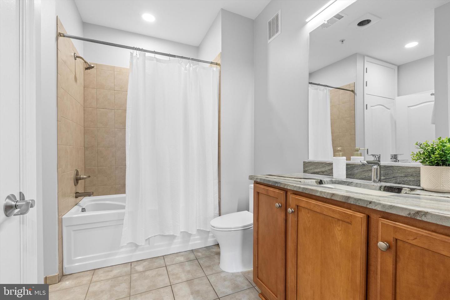 1451 BELMONT ST NW #321, WASHINGTON, District Of Columbia 20009, 1 Bedroom Bedrooms, ,1 BathroomBathrooms,Residential,For sale,1451 BELMONT ST NW #321,DCDC2204328 MLS # DCDC2204328