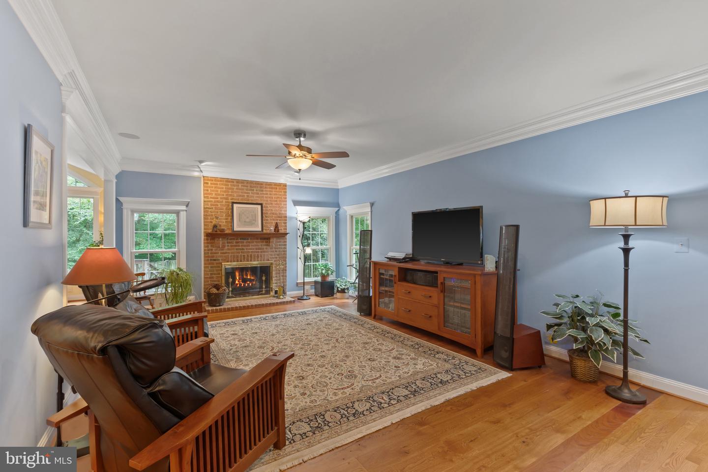 13893 WALNEY PARK DR, CHANTILLY, Virginia 20151, 4 Bedrooms Bedrooms, ,4 BathroomsBathrooms,Residential,For sale,13893 WALNEY PARK DR,VAFX2245858 MLS # VAFX2245858
