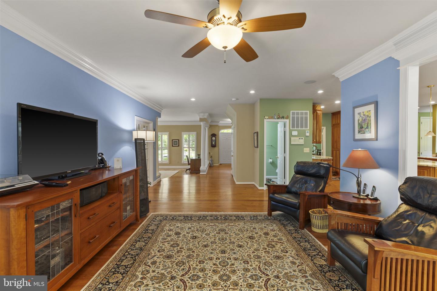 13893 WALNEY PARK DR, CHANTILLY, Virginia 20151, 4 Bedrooms Bedrooms, ,4 BathroomsBathrooms,Residential,For sale,13893 WALNEY PARK DR,VAFX2245858 MLS # VAFX2245858