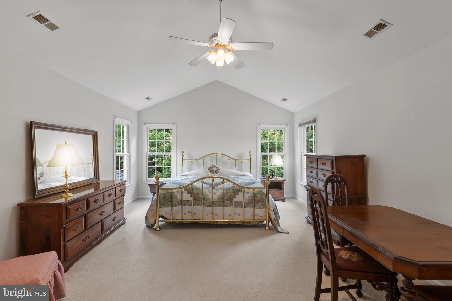 13893 WALNEY PARK DR, CHANTILLY, Virginia 20151, 4 Bedrooms Bedrooms, ,4 BathroomsBathrooms,Residential,For sale,13893 WALNEY PARK DR,VAFX2245858 MLS # VAFX2245858