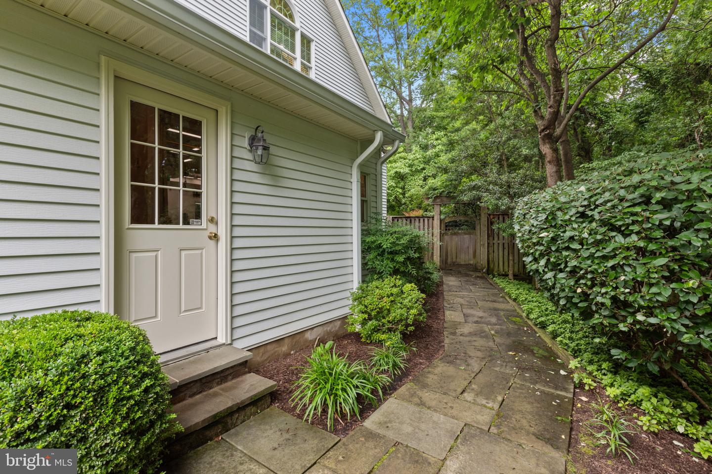 13893 WALNEY PARK DR, CHANTILLY, Virginia 20151, 4 Bedrooms Bedrooms, ,4 BathroomsBathrooms,Residential,For sale,13893 WALNEY PARK DR,VAFX2245858 MLS # VAFX2245858