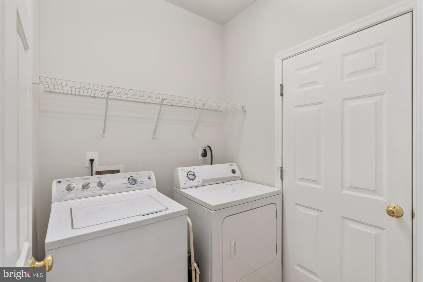 35510 SOMERSET RIDGE RD, LOCUST GROVE, Virginia 22508, 3 Bedrooms Bedrooms, ,2 BathroomsBathrooms,Residential,For sale,35510 SOMERSET RIDGE RD,VAOR2009870 MLS # VAOR2009870