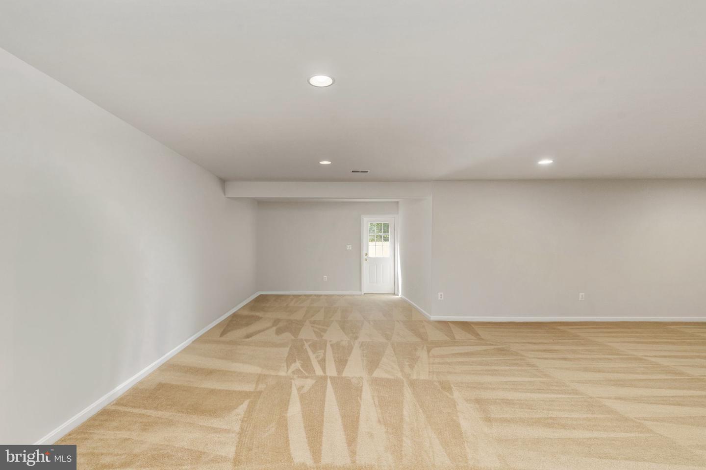 35510 SOMERSET RIDGE RD, LOCUST GROVE, Virginia 22508, 3 Bedrooms Bedrooms, ,2 BathroomsBathrooms,Residential,For sale,35510 SOMERSET RIDGE RD,VAOR2009870 MLS # VAOR2009870