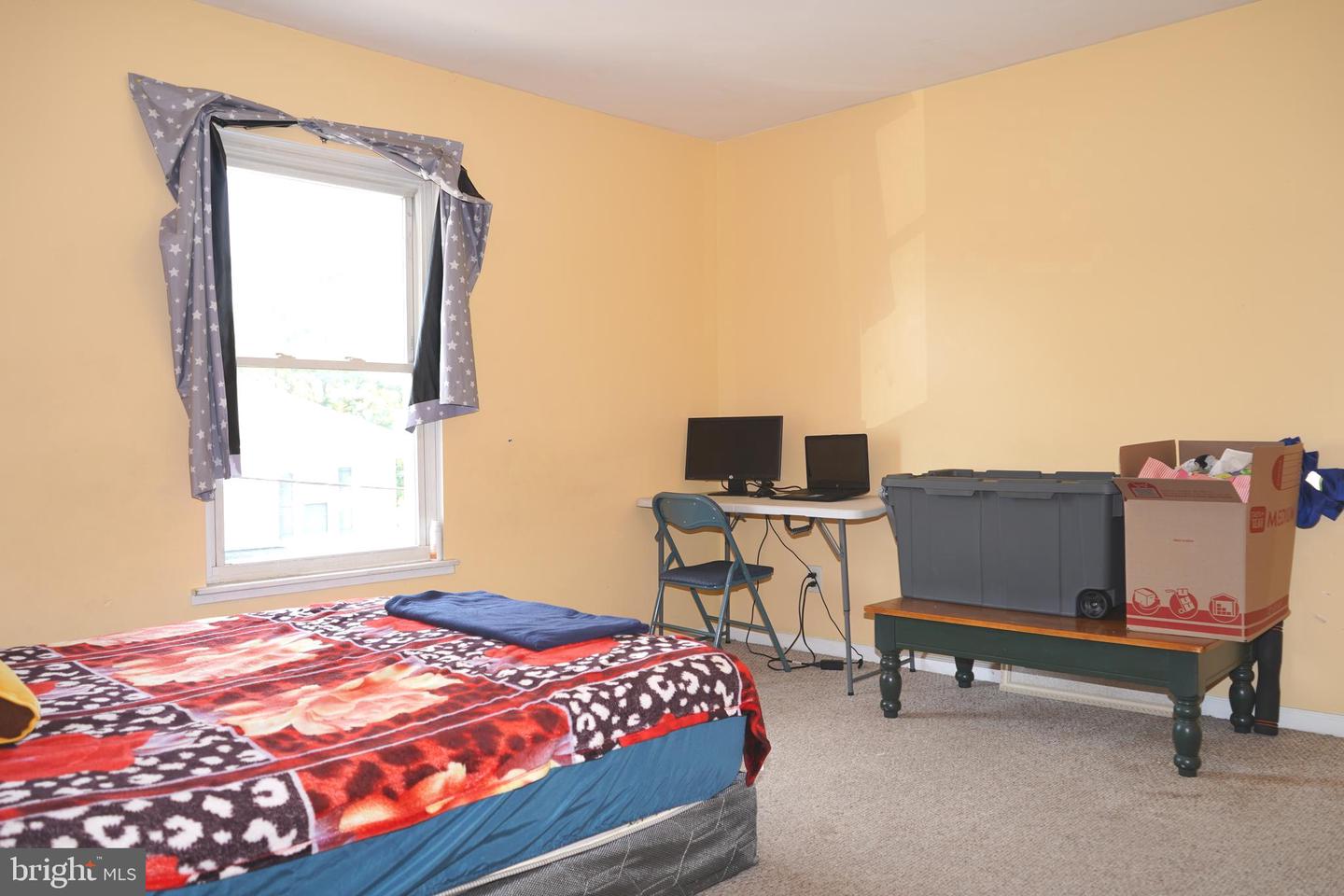 214 W CULPEPER ST, CULPEPER, Virginia 22701, 3 Bedrooms Bedrooms, ,3 BathroomsBathrooms,Residential,For sale,214 W CULPEPER ST,VACU2010720 MLS # VACU2010720