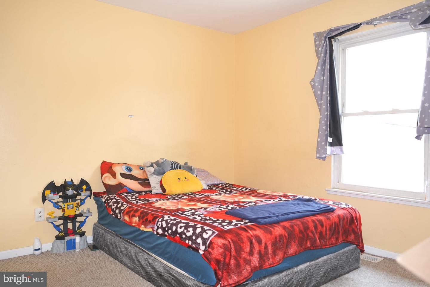 214 W CULPEPER ST, CULPEPER, Virginia 22701, 3 Bedrooms Bedrooms, ,3 BathroomsBathrooms,Residential,For sale,214 W CULPEPER ST,VACU2010720 MLS # VACU2010720