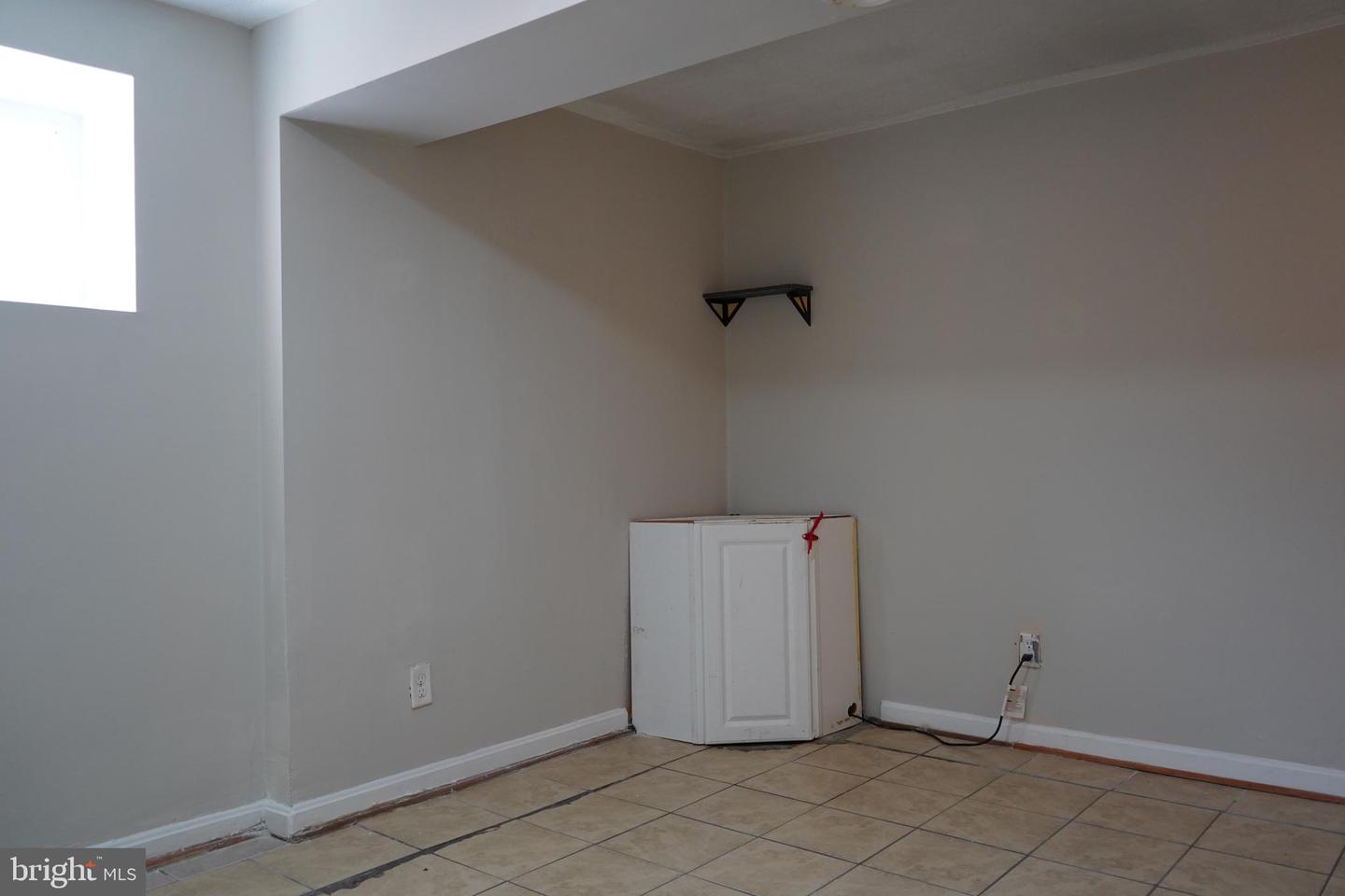214 W CULPEPER ST, CULPEPER, Virginia 22701, 3 Bedrooms Bedrooms, ,3 BathroomsBathrooms,Residential,For sale,214 W CULPEPER ST,VACU2010720 MLS # VACU2010720