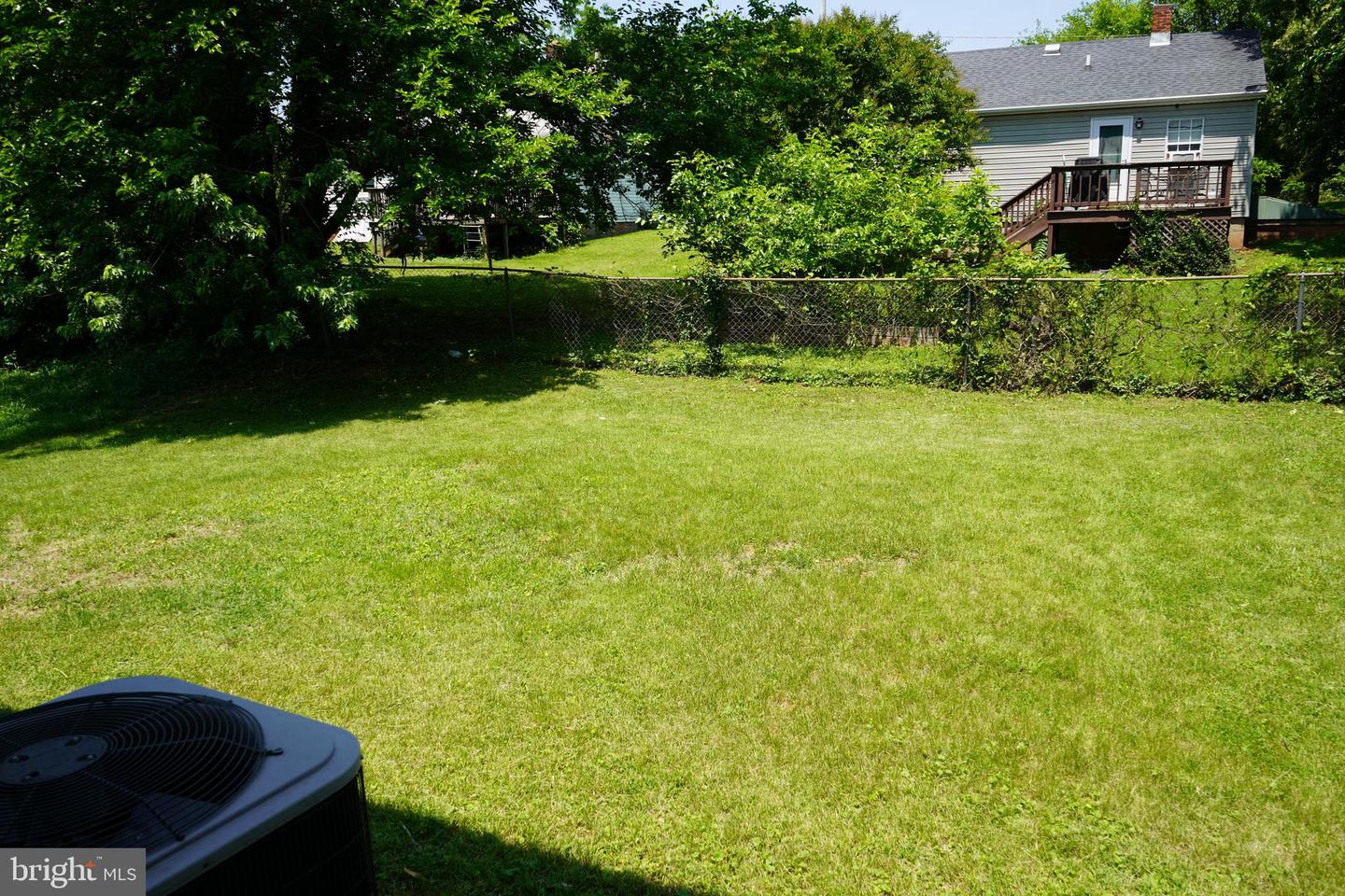 214 W CULPEPER ST, CULPEPER, Virginia 22701, 3 Bedrooms Bedrooms, ,3 BathroomsBathrooms,Residential,For sale,214 W CULPEPER ST,VACU2010720 MLS # VACU2010720