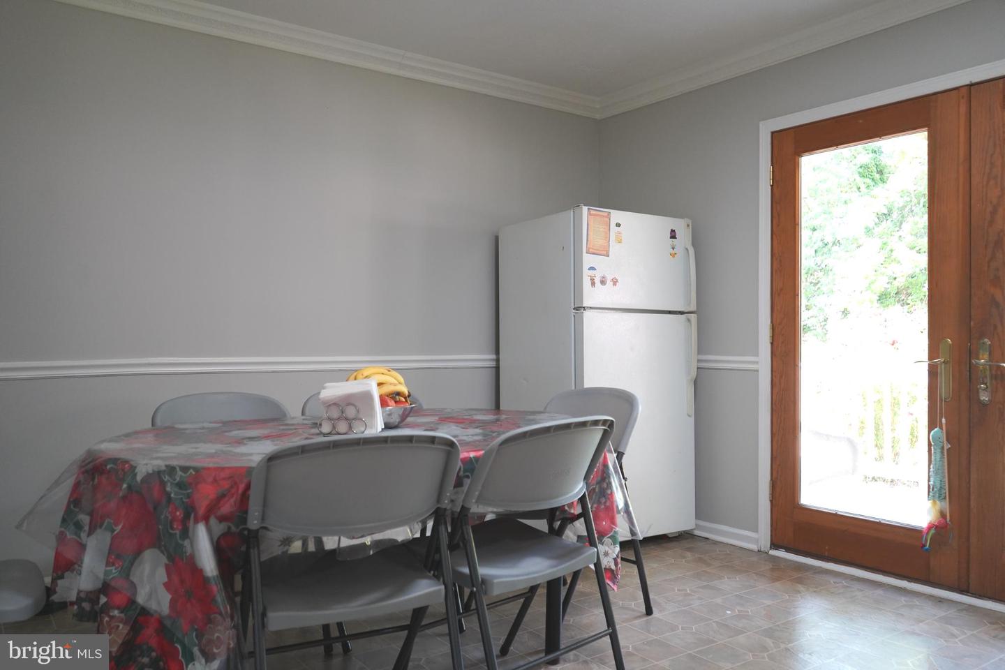 214 W CULPEPER ST, CULPEPER, Virginia 22701, 3 Bedrooms Bedrooms, ,3 BathroomsBathrooms,Residential,For sale,214 W CULPEPER ST,VACU2010720 MLS # VACU2010720