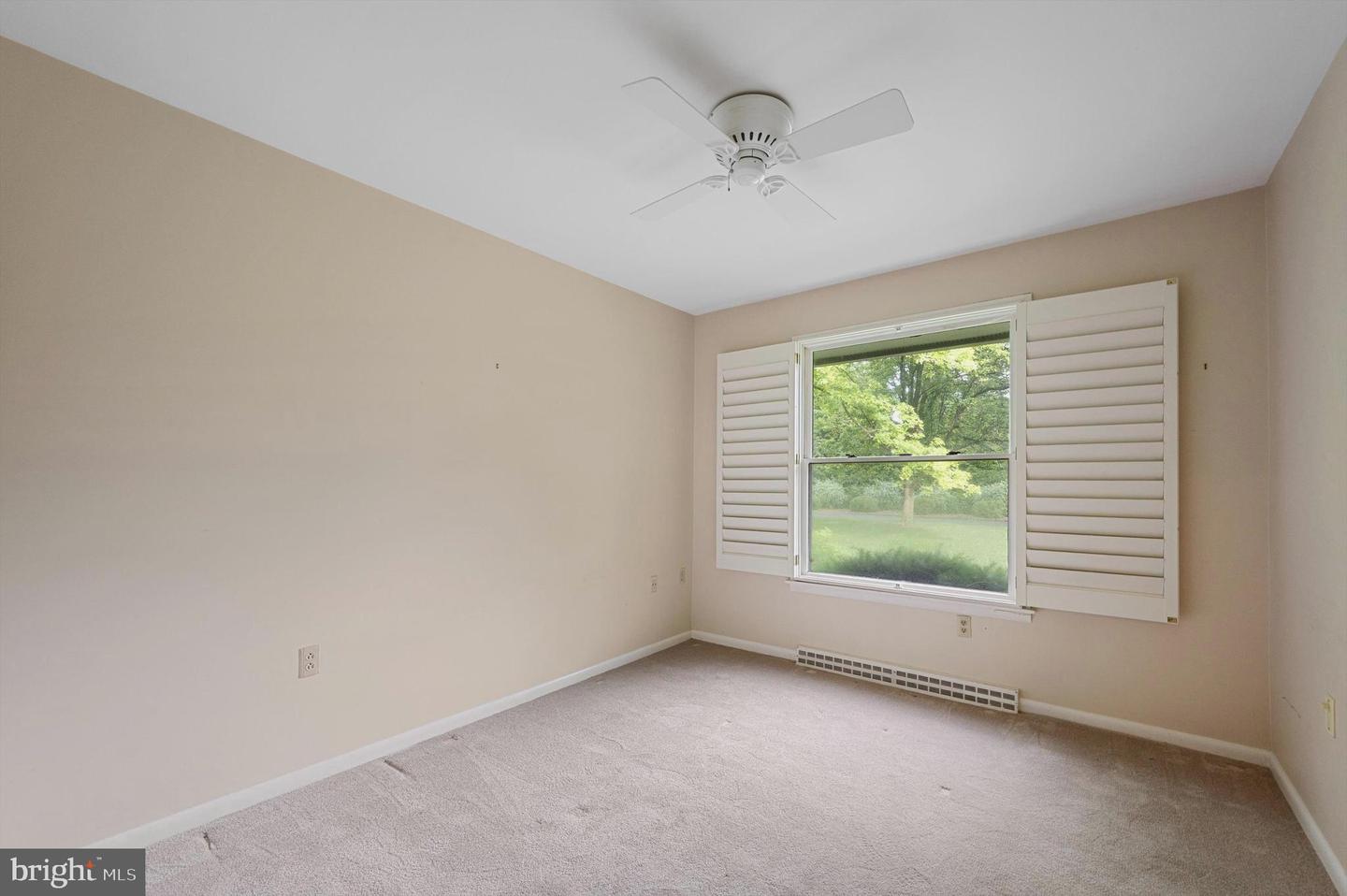 516 MERRIMANS LN, WINCHESTER, Virginia 22601, 3 Bedrooms Bedrooms, ,3 BathroomsBathrooms,Residential,For sale,516 MERRIMANS LN,VAWI2007910 MLS # VAWI2007910