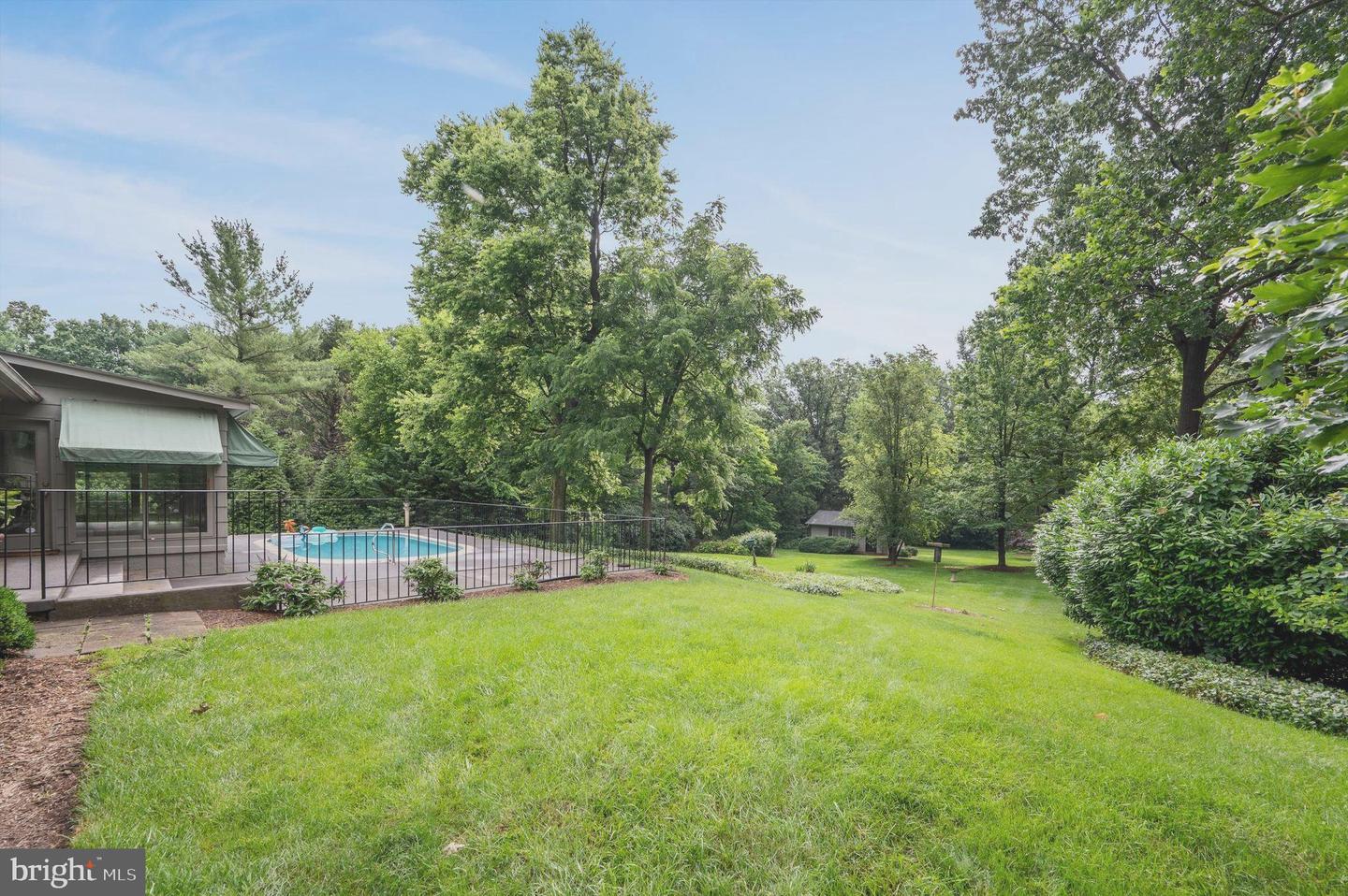 516 MERRIMANS LN, WINCHESTER, Virginia 22601, 3 Bedrooms Bedrooms, ,3 BathroomsBathrooms,Residential,For sale,516 MERRIMANS LN,VAWI2007910 MLS # VAWI2007910
