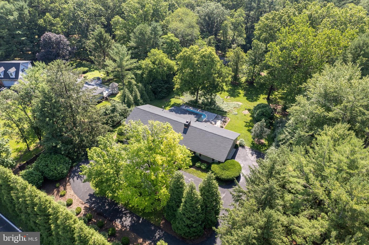 516 MERRIMANS LN, WINCHESTER, Virginia 22601, 3 Bedrooms Bedrooms, ,3 BathroomsBathrooms,Residential,For sale,516 MERRIMANS LN,VAWI2007910 MLS # VAWI2007910