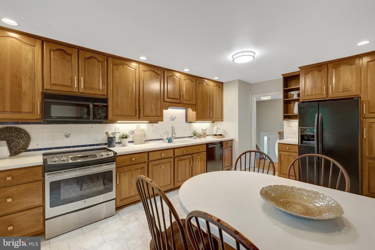 3819 ACOSTA RD, FAIRFAX, Virginia 22031, 5 Bedrooms Bedrooms, ,3 BathroomsBathrooms,Residential,For sale,3819 ACOSTA RD,VAFX2245464 MLS # VAFX2245464