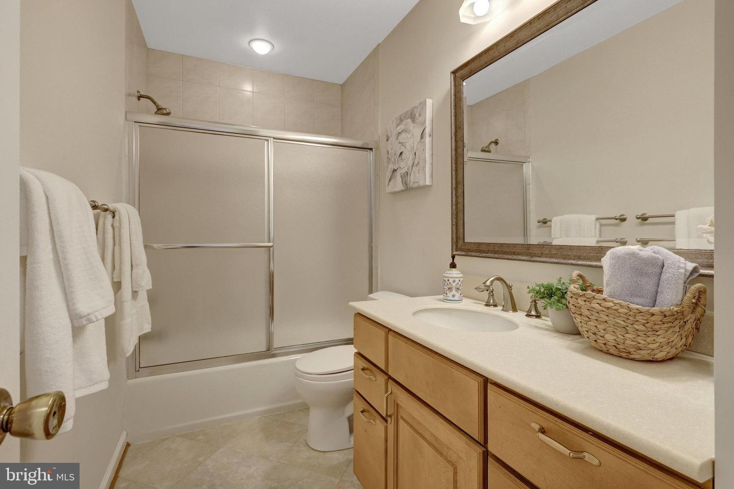 3819 ACOSTA RD, FAIRFAX, Virginia 22031, 5 Bedrooms Bedrooms, ,3 BathroomsBathrooms,Residential,For sale,3819 ACOSTA RD,VAFX2245464 MLS # VAFX2245464