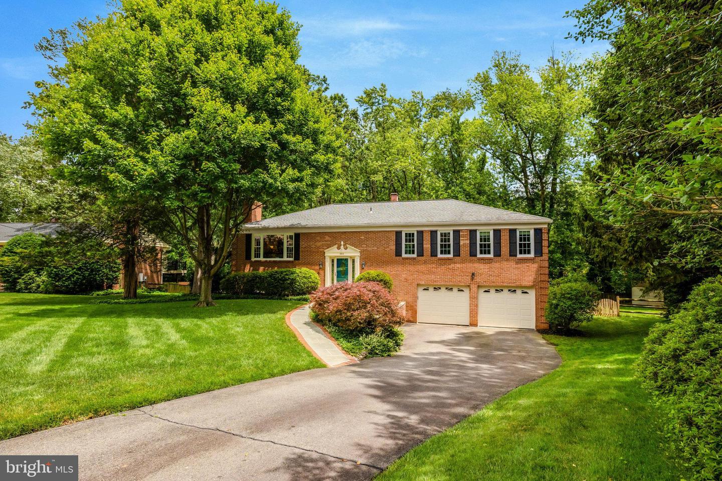 3819 ACOSTA RD, FAIRFAX, Virginia 22031, 5 Bedrooms Bedrooms, ,3 BathroomsBathrooms,Residential,For sale,3819 ACOSTA RD,VAFX2245464 MLS # VAFX2245464