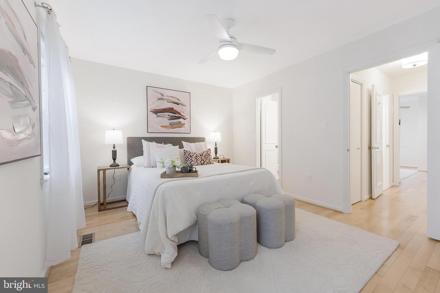 4377-D CHERRY HILL RD, ARLINGTON, Virginia 22207, 3 Bedrooms Bedrooms, ,2 BathroomsBathrooms,Residential,For sale,4377-D CHERRY HILL RD,VAAR2058730 MLS # VAAR2058730