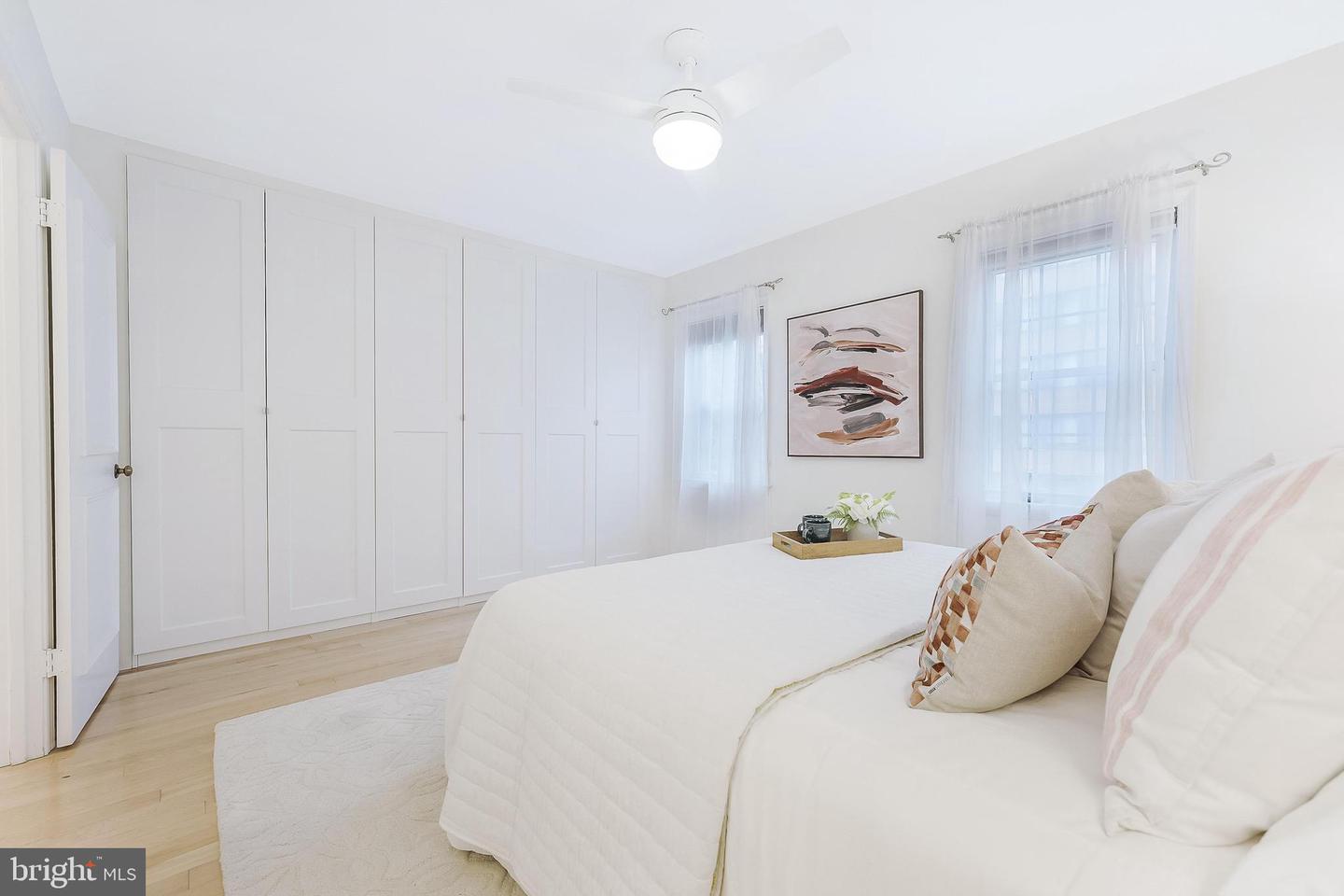 4377-D CHERRY HILL RD, ARLINGTON, Virginia 22207, 3 Bedrooms Bedrooms, ,2 BathroomsBathrooms,Residential,For sale,4377-D CHERRY HILL RD,VAAR2058730 MLS # VAAR2058730