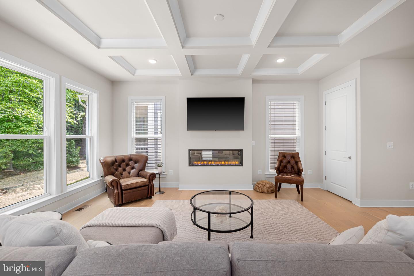 4615 WOOD GLEN RD, FAIRFAX, Virginia 22032, 5 Bedrooms Bedrooms, ,4 BathroomsBathrooms,Residential,For sale,4615 WOOD GLEN RD,VAFX2246080 MLS # VAFX2246080